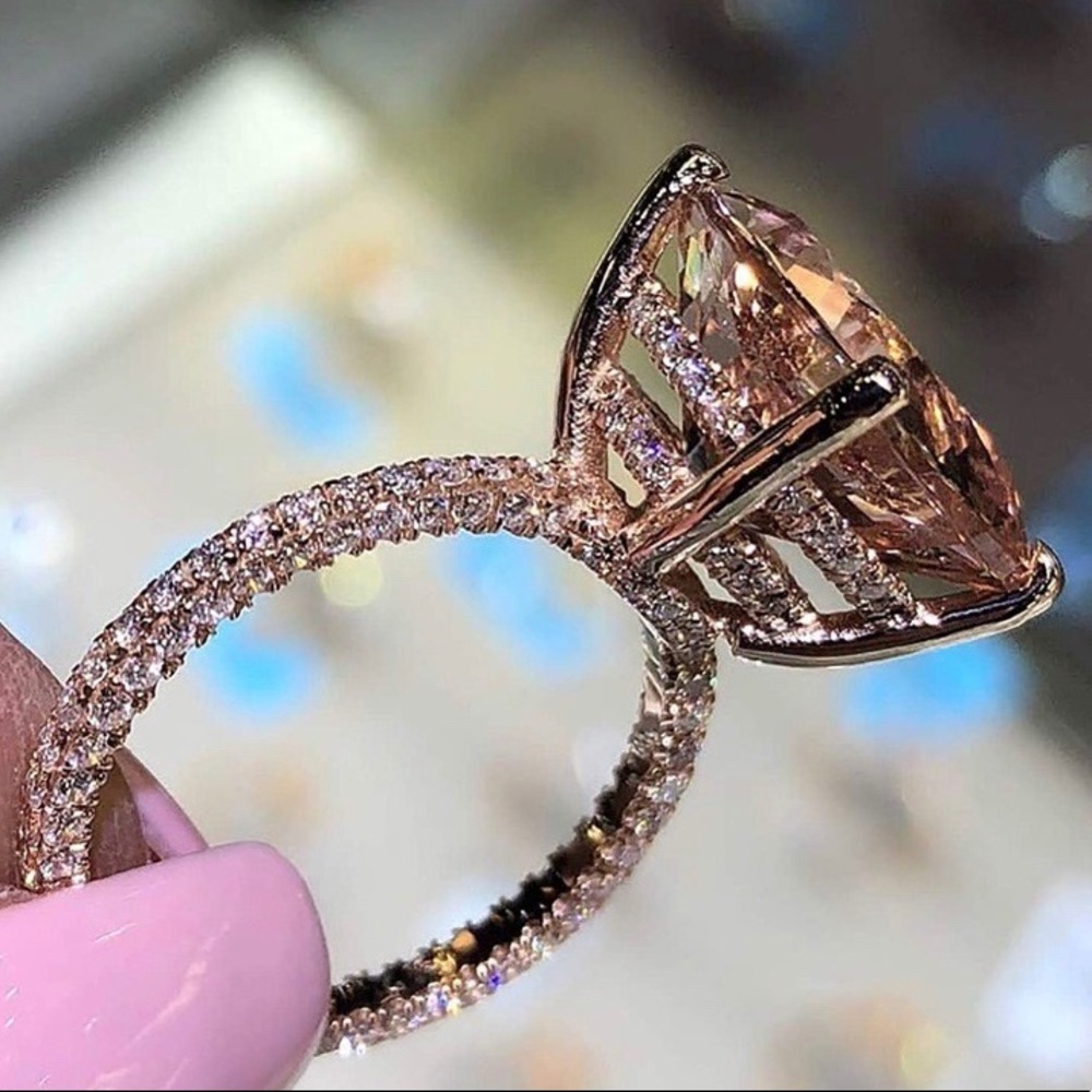 New 18K Rose Gold 6 Carat Round Morganite Ring - Picture 2 of 6